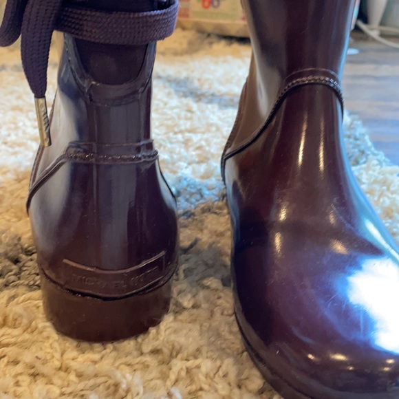 Micheal Kors maroon rainboots - Picture 2 of 2